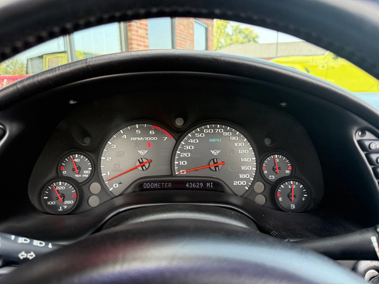 Used 2000 Chevrolet Corvette Convertible w/ Memory Pkg image 17