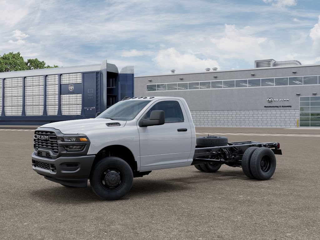 New 2025 RAM 3500 Tradesman AWD/4WD video 2