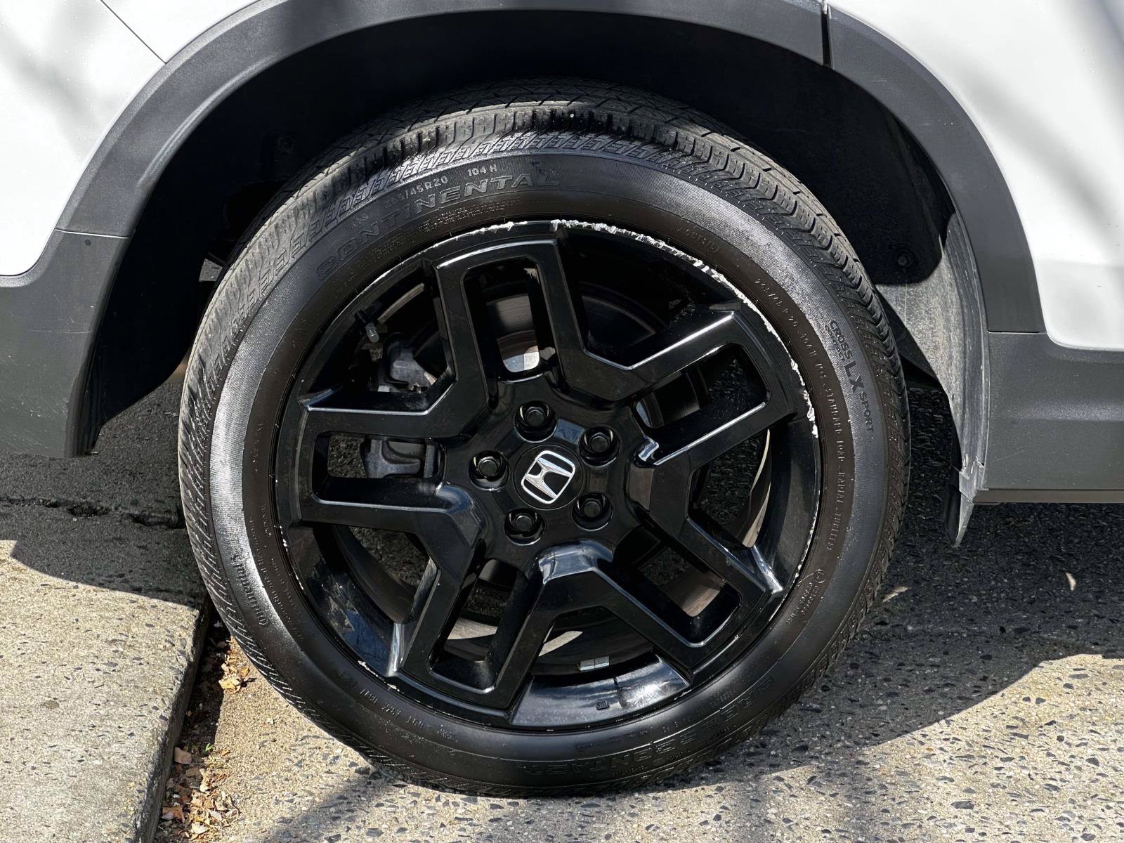 Used 2024 Honda Passport Black Edition image 12