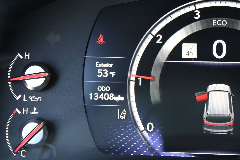 Used 2023 Lexus LX 600 F Sport w/ Accessory Package (Z1) AWD/4WD image 11