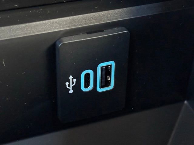 New 2026 Ford F250 Platinum image 44