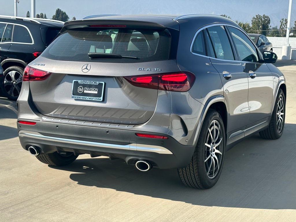 Used 2025 Mercedes-Benz GLA 35 AMG 4MATIC image 10