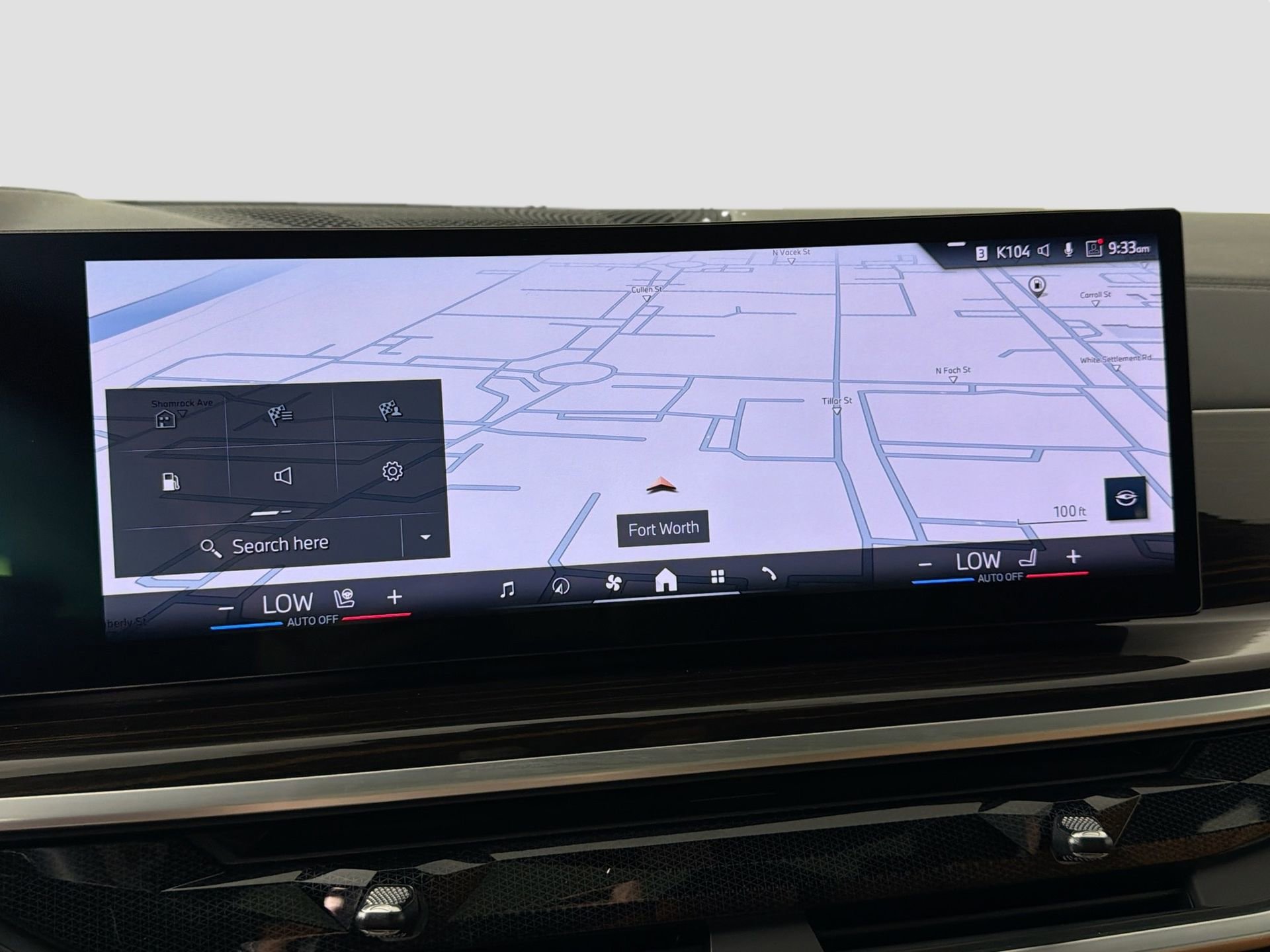 Certified 2024 BMW X6 xDrive40i w/ Executive Package image 13