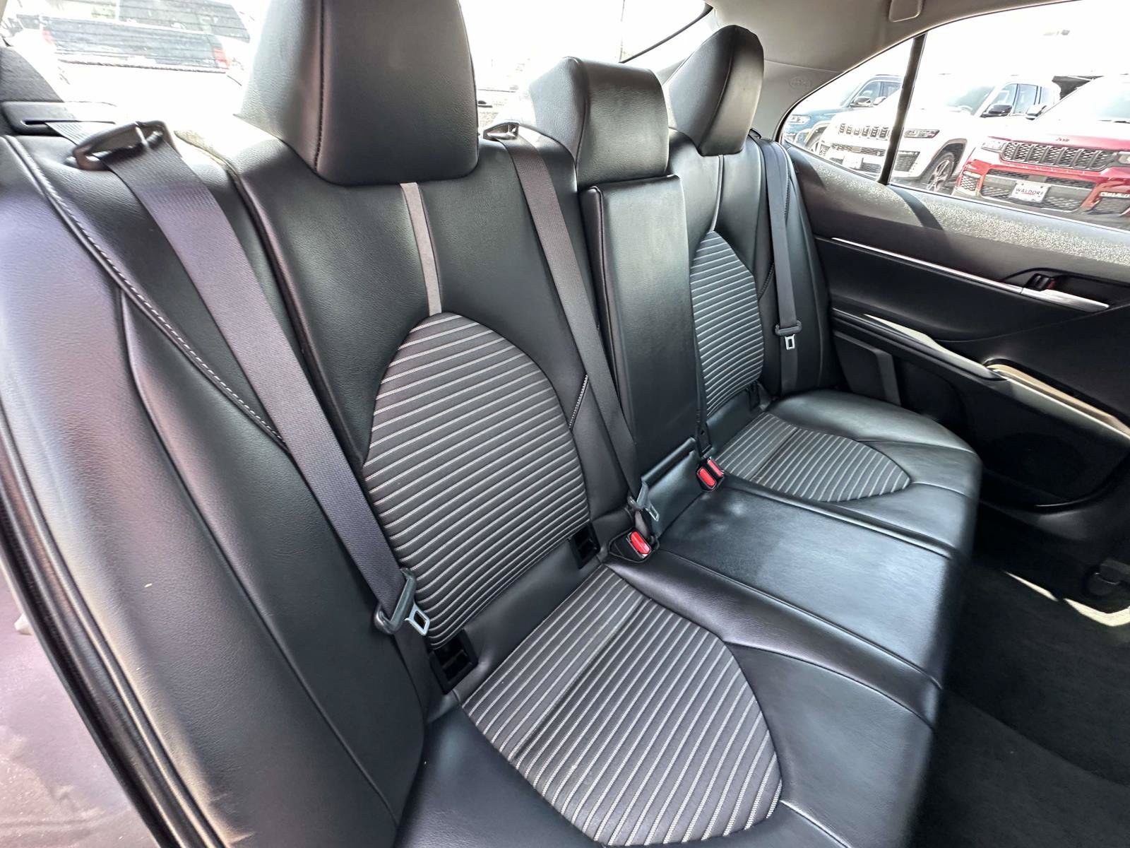 Used 2024 Toyota Camry SE FWD image 33