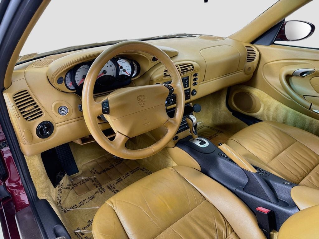 Used 1999 Porsche 911 Carrera 4 AWD/4WD image 4