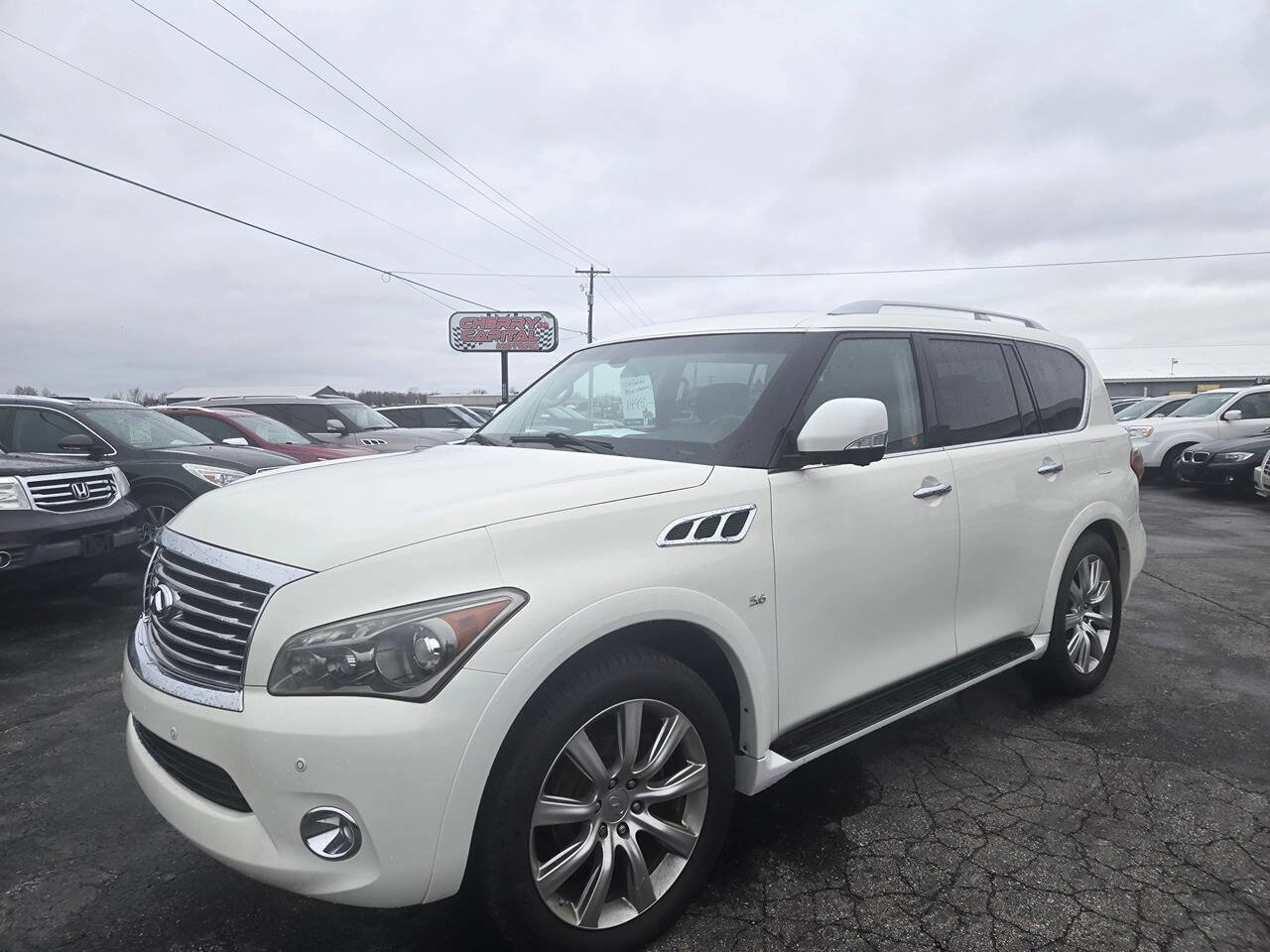 Used 2014 INFINITI QX80 4WD w/ Theater Package image 4