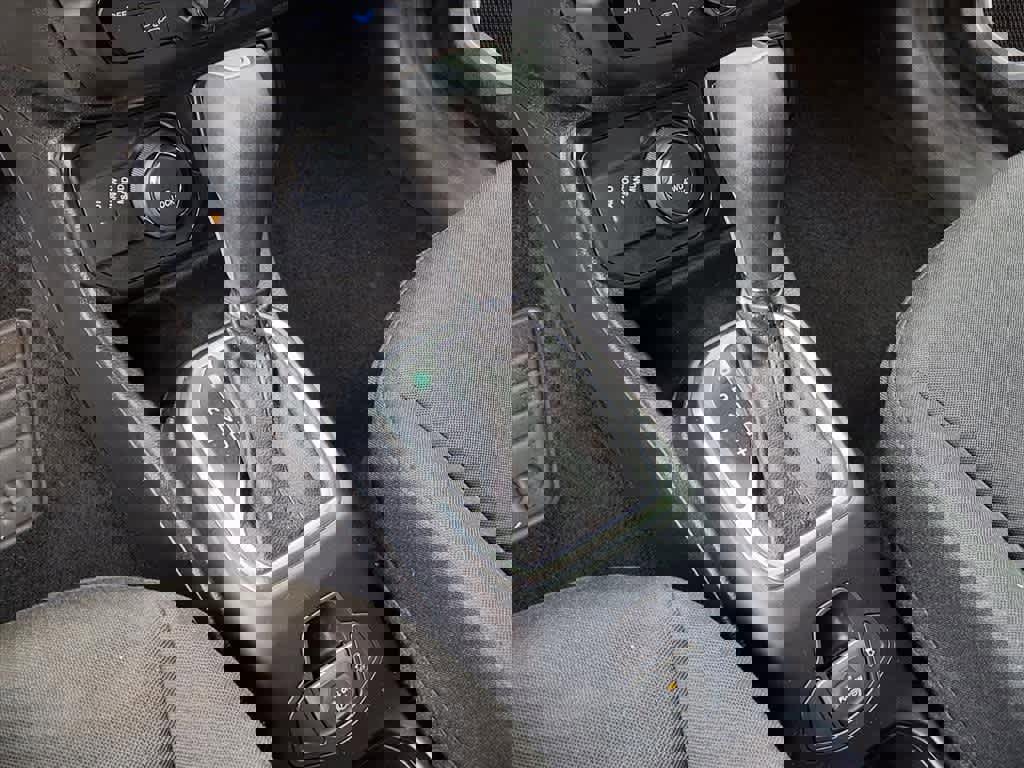 Used 2018 Jeep Renegade Latitude image 22