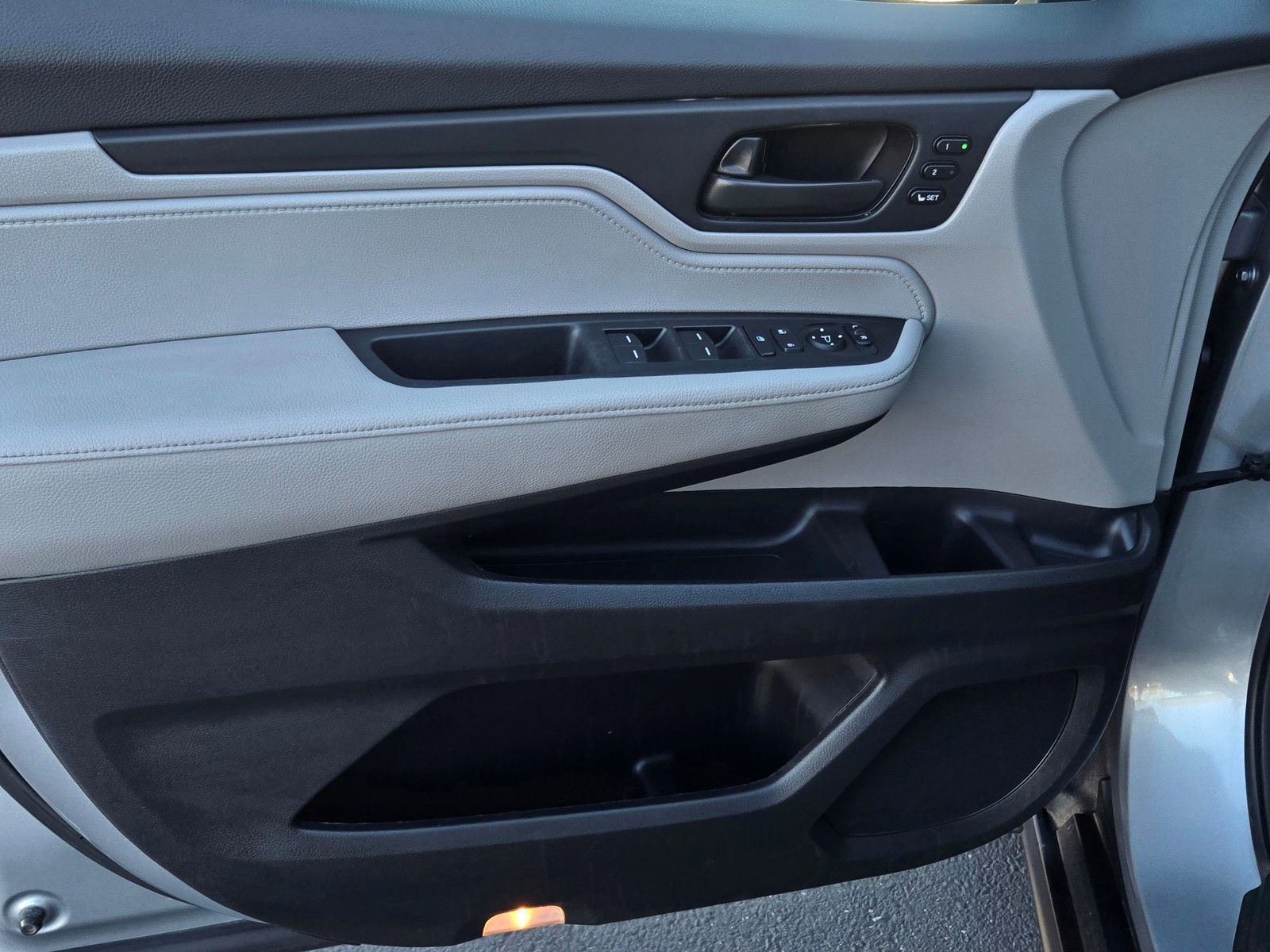 Used 2024 Honda Odyssey EX-L image 7