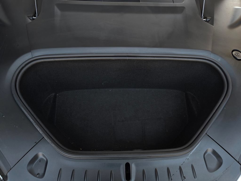 Used 2023 Tesla Model S Standard Range AWD/4WD image 35