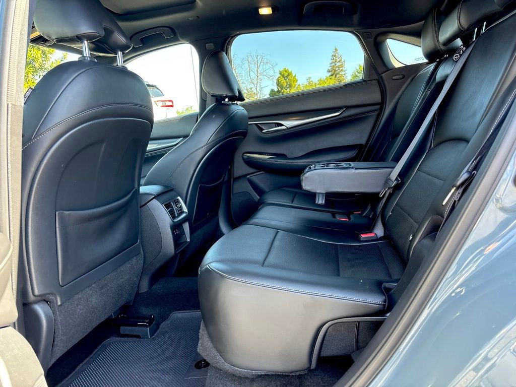 Certified 2023 INFINITI QX55 Luxe w/ Cargo Package image 12