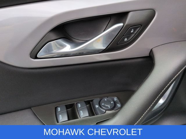 Certified 2025 Chevrolet Blazer LT w/ Sound & Technology Package AWD/4WD image 24