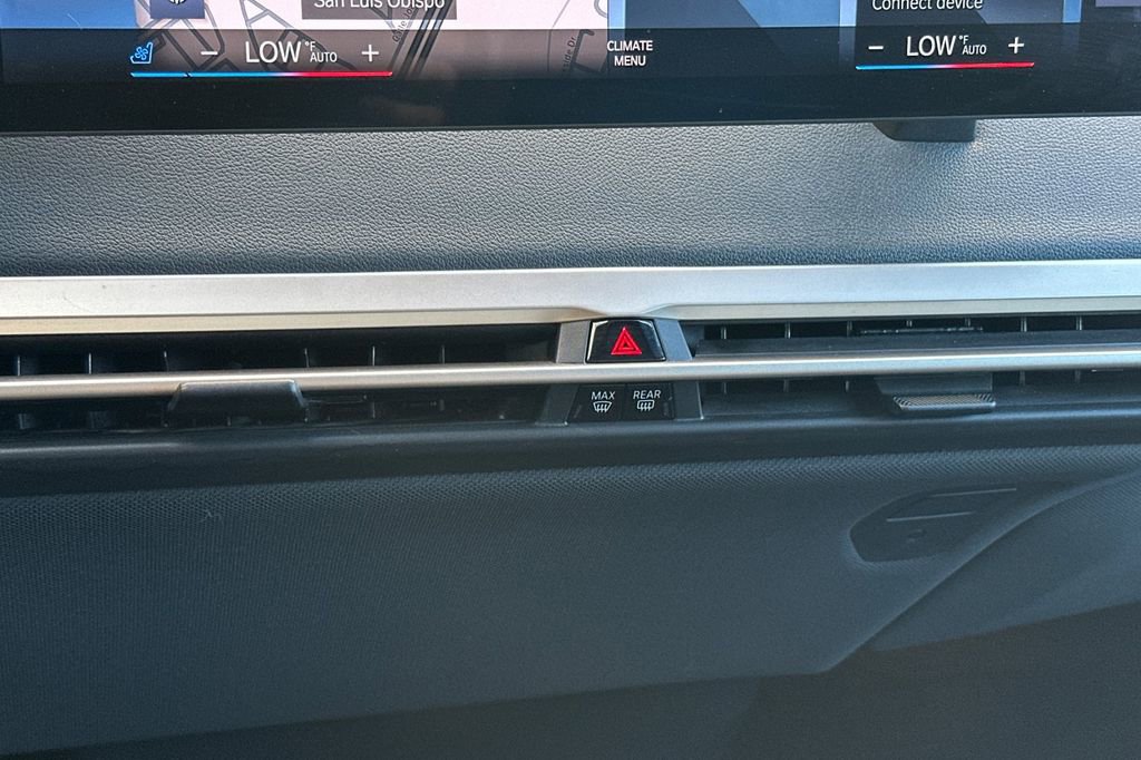 Used 2023 BMW iX xDrive50 w/ Premium Package image 24