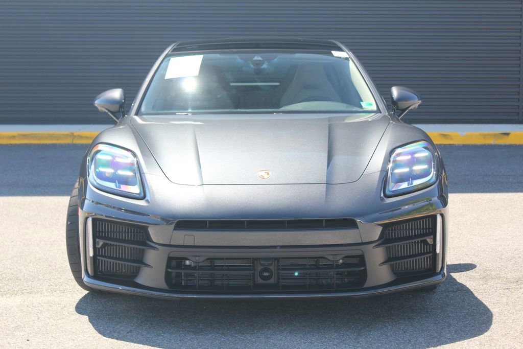 Certified 2025 Porsche Panamera 4 image 11