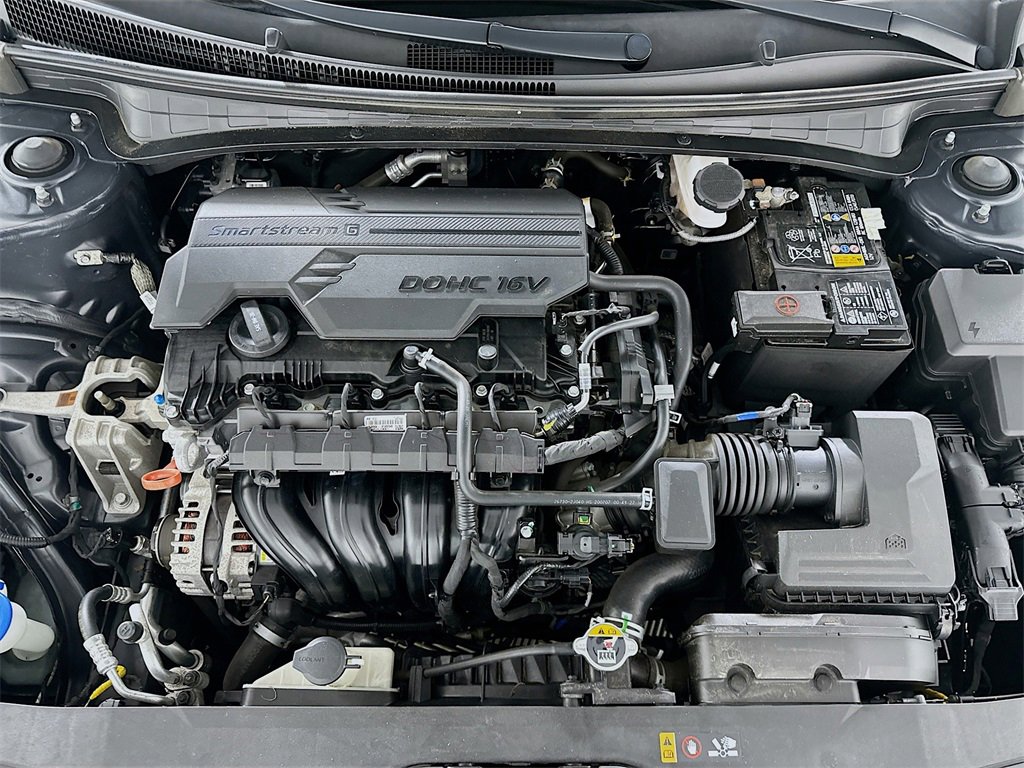 Used 2021 Hyundai Elantra SEL image 30