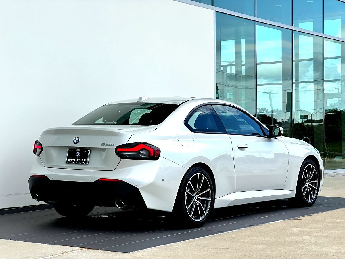 Certified 2025 BMW 230i Coupe RWD image 4