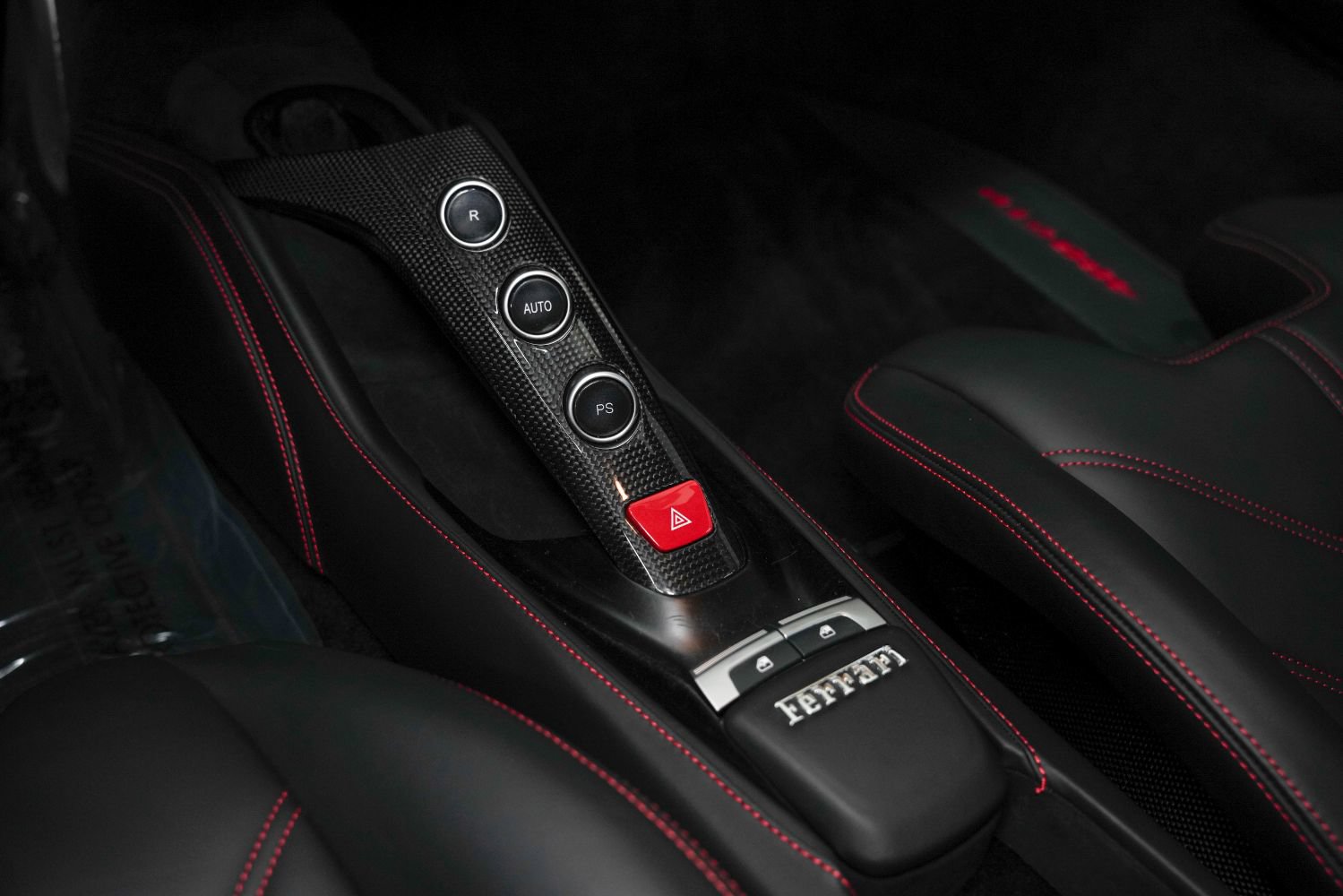 Used 2017 Ferrari 488 GTB RWD image 40