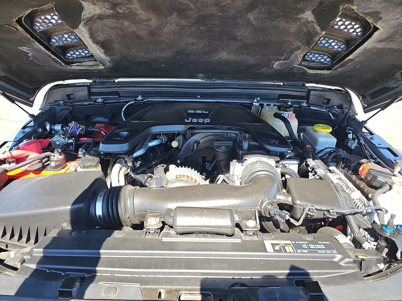 Used 2018 Jeep Wrangler Unlimited Rubicon image 21