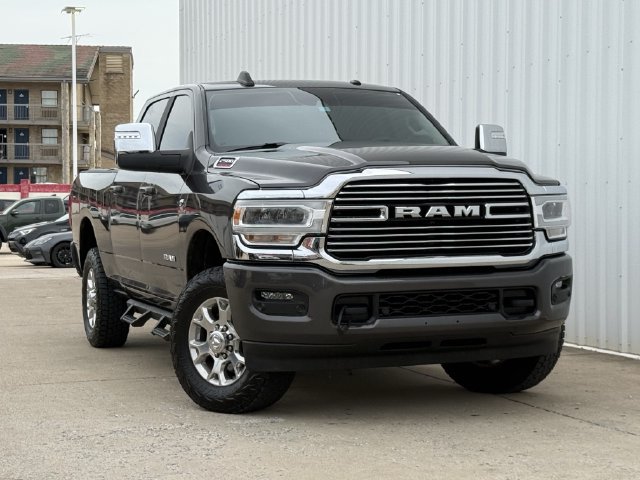 Used 2024 RAM 2500 Laramie w/ Safety Group AWD/4WD image 3