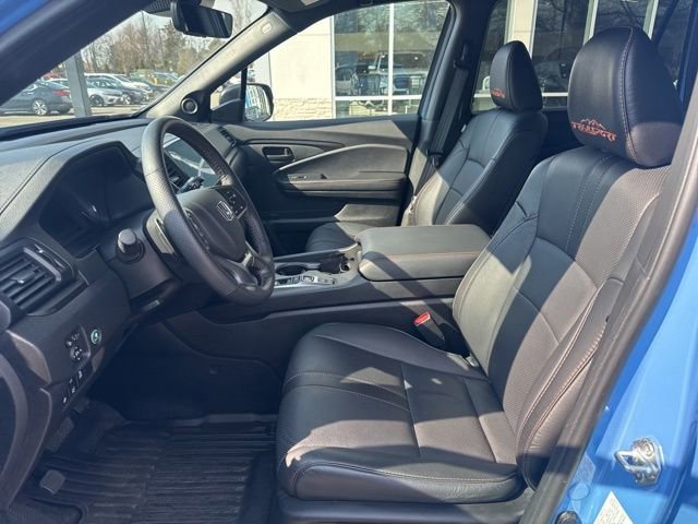 Certified 2025 Honda Passport TrailSport image 20