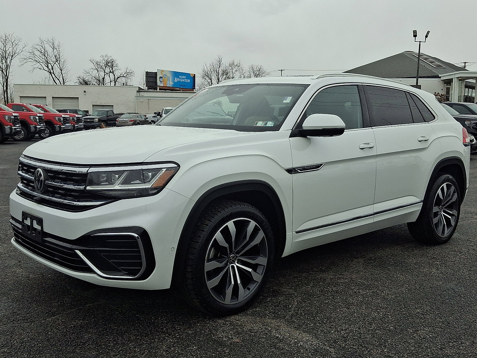 Used 2023 Volkswagen Atlas Cross Sport SEL Premium R-Line image 4
