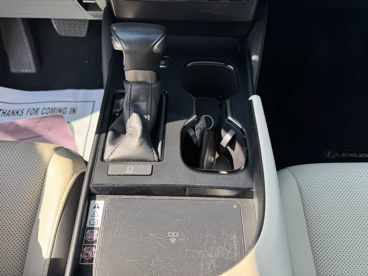 Used 2023 Lexus ES 350 w/ Premium Package FWD image 24