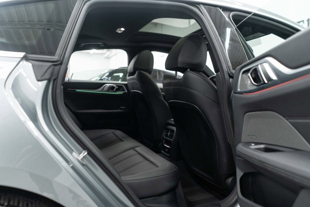 Used 2025 BMW 430i xDrive w/ Premium Package image 13
