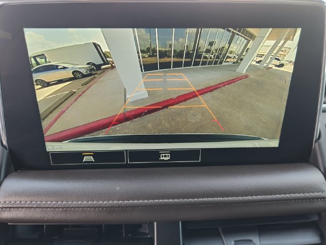 Used 2021 Chevrolet Suburban LT RWD image 16