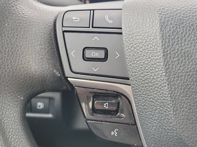 Used 2025 Toyota Camry LE FWD image 24