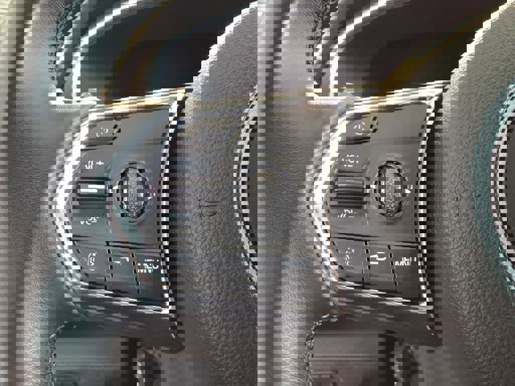 Used 2025 Acura MDX SH-AWD image 14