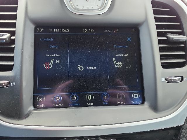 Used 2023 Chrysler 300 Touring L w/ Popular Equipment Group AWD/4WD image 20