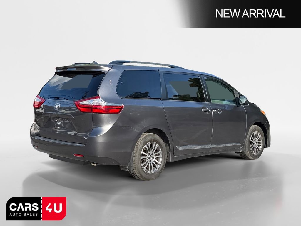 Used 2019 Toyota Sienna XLE FWD image 7