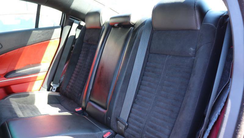 Used 2016 Dodge Charger R/T Scat Pack w/ Technology Group image 17