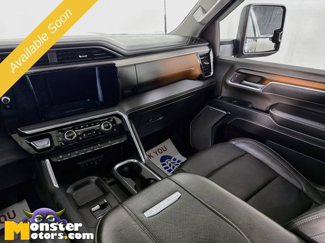 Used 2024 GMC Sierra 3500 Denali w/ Denali Reserve Package AWD/4WD image 23