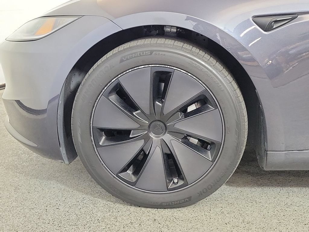 Used 2025 Tesla Model 3 Long Range AWD/4WD image 9