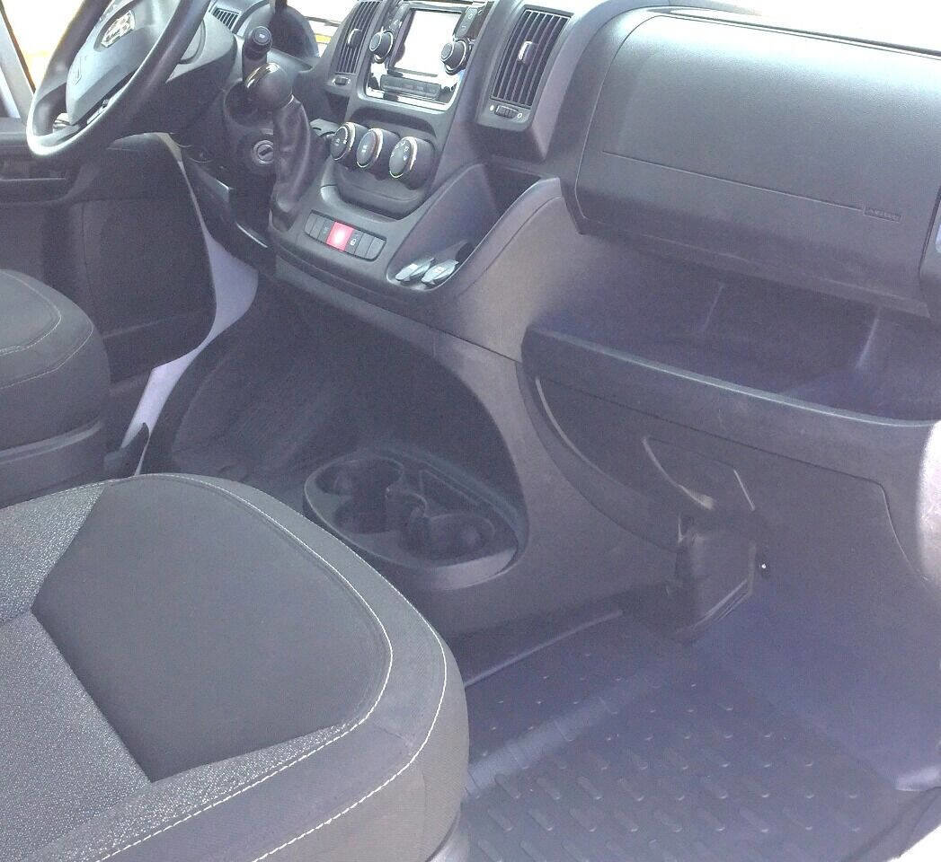 Used 2016 RAM ProMaster 1500 image 9