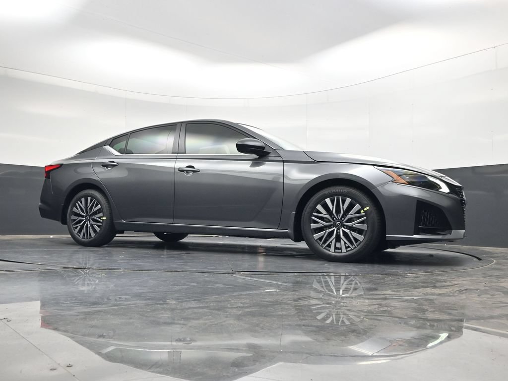 New 2026 Nissan Altima 2.5 SV FWD image 33