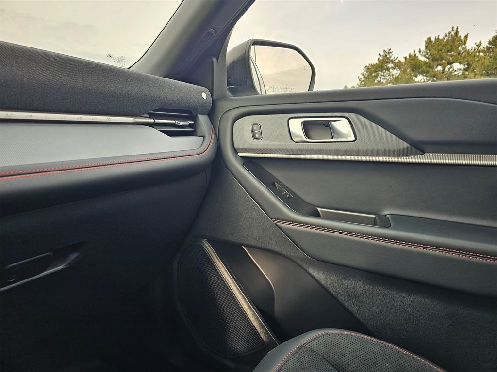 New 2026 Ford Explorer ST image 26