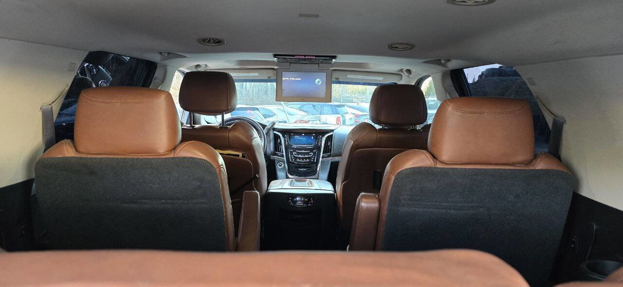 Used 2015 Cadillac Escalade Premium AWD/4WD image 11