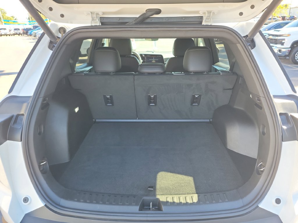 Used 2025 Chevrolet Equinox LT w/ Convenience Package II FWD image 14