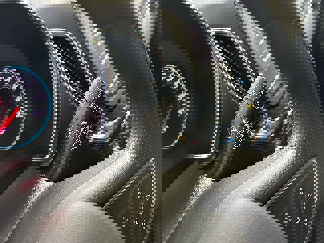 Used 2023 Chevrolet Equinox LT w/ LPO, Floor Liner Package image 18