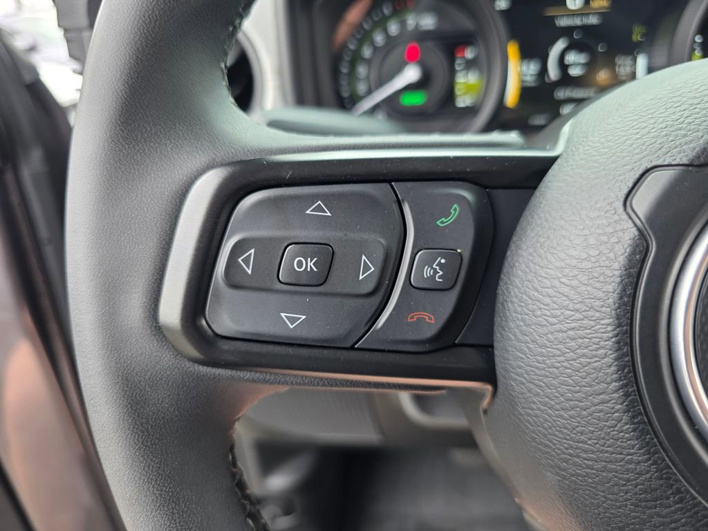 Used 2025 Jeep Wrangler Unlimited Sport S 4xe AWD/4WD image 24