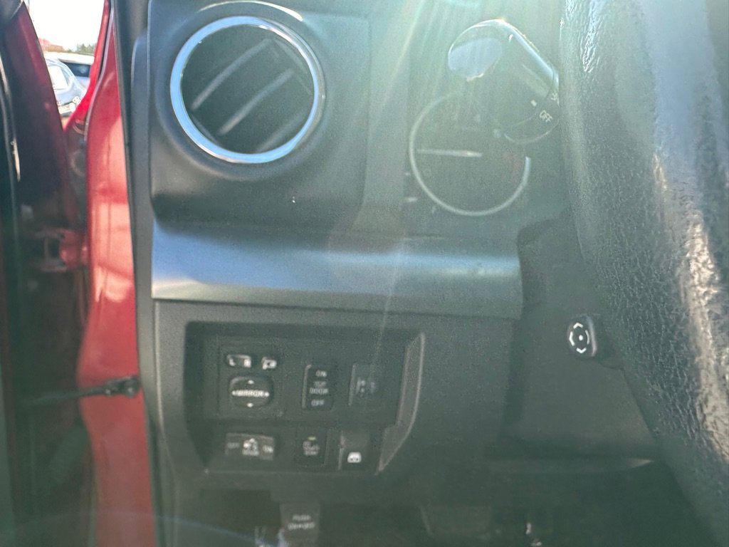 Used 2016 Toyota Tundra Platinum AWD/4WD image 12
