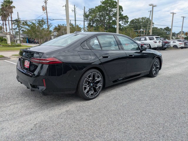 New 2027 BMW 530i xDrive w/ M Sport Package AWD/4WD image 5