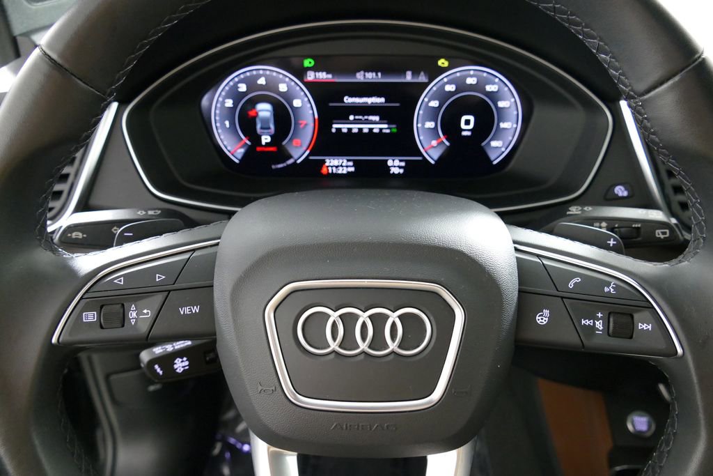 Used 2023 Audi Q5 2.0T Premium Plus w/ Premium Plus Package AWD/4WD image 17