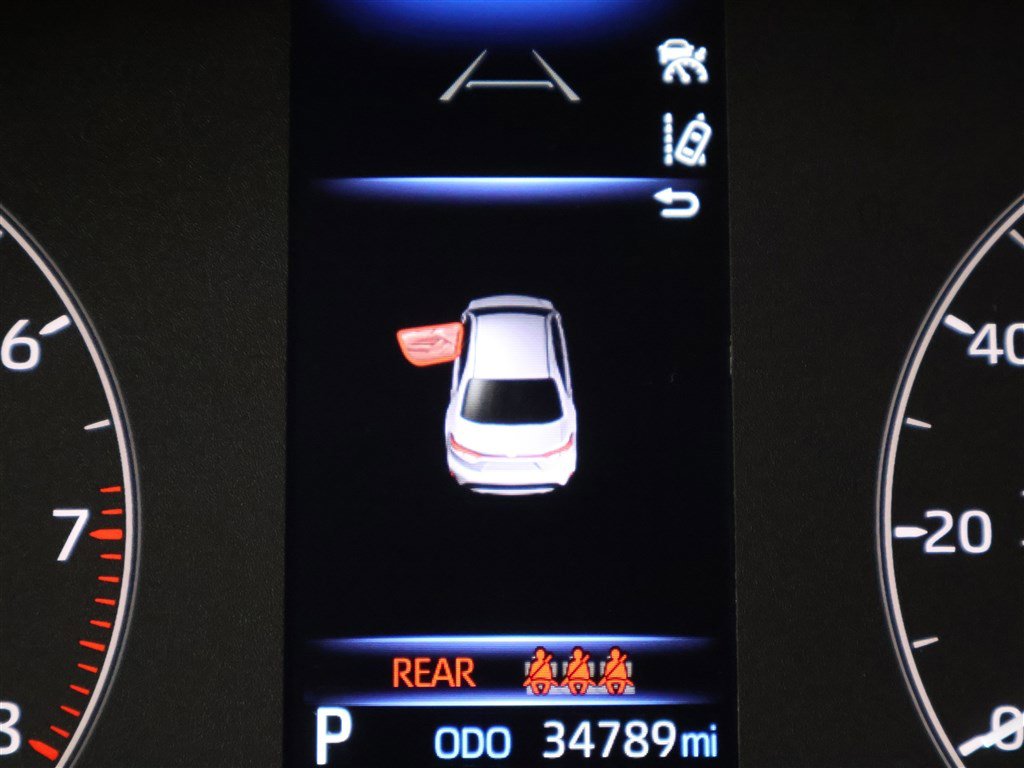 Used 2024 Toyota Corolla LE image 14