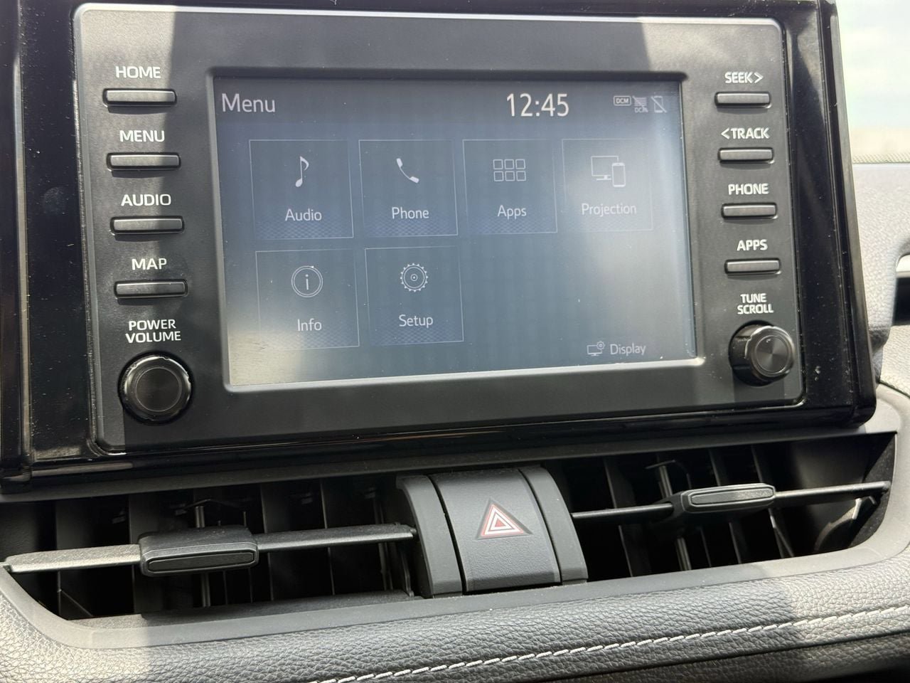 Used 2019 Toyota RAV4 XLE w/ Convenience Package FWD image 17