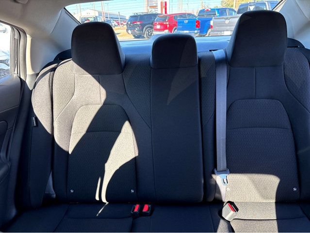 New 2026 Nissan Sentra SR w/ SR Premium Package FWD image 19