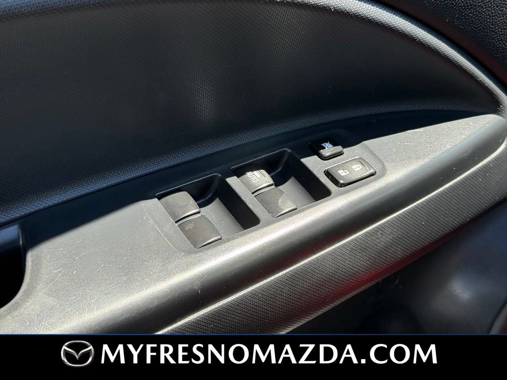Used 2024 Mitsubishi Mirage ES FWD image 30