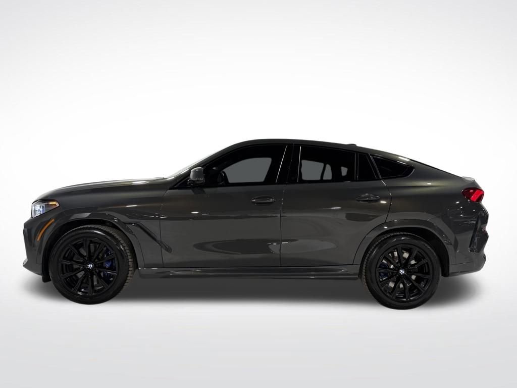 Used 2023 BMW X6 M50i w/ Executive Package image 7