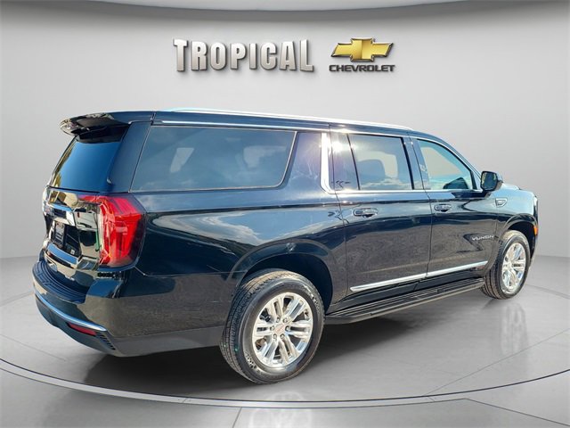 Used 2024 GMC Yukon XL SLT image 5